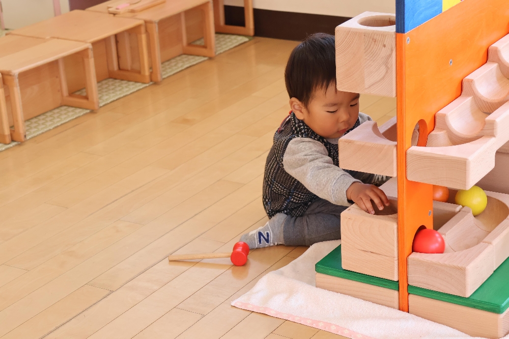 2月の子育て支援センター「さくらの森」イベントの様子です。