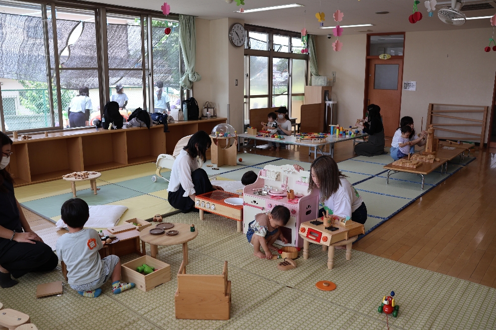５月の支援センター「さくらの森」「木のぬくもり広場」の様子