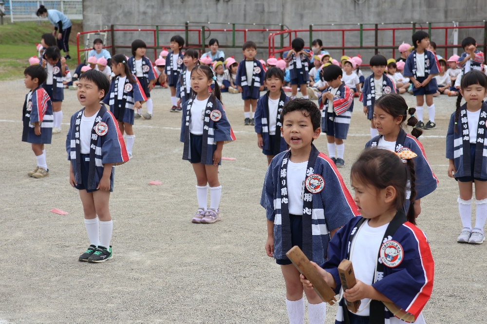 ５月２３日に幼年消防隊入隊式を行きました